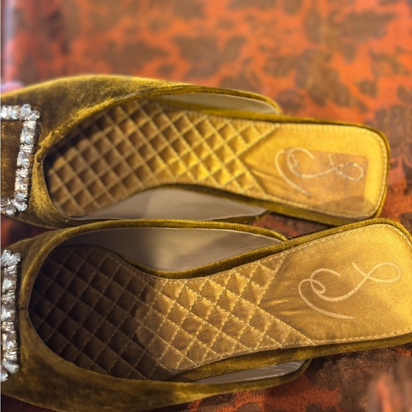 Sam Edelman Velvet Lavina Buckle Mules - Picture 3 of 5